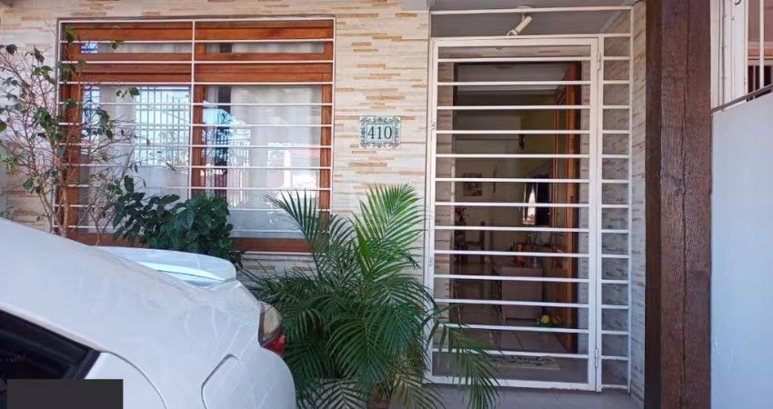 Casa para Venda - 131.92m², 2 dormitórios, sendo 2 suites, Guarujá