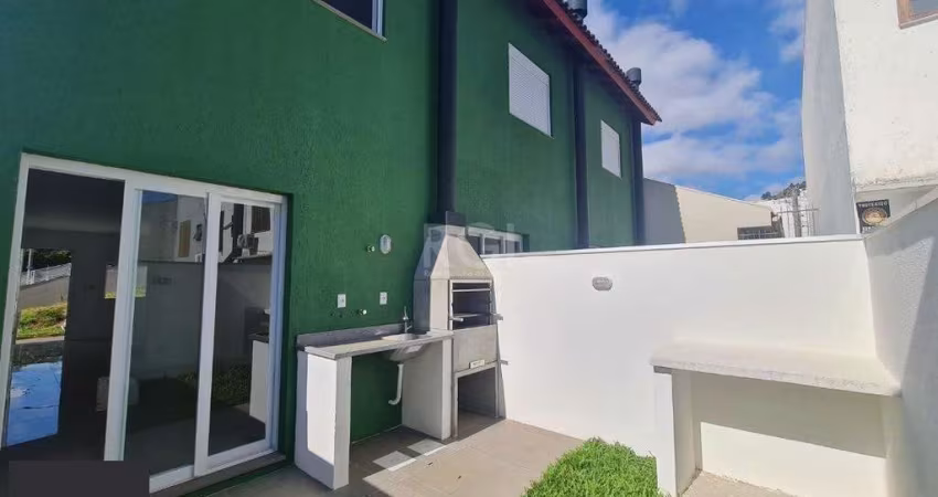 Casa para Venda - 74.67m², 2 dormitórios, sendo 1 suites, 1 vaga - Guarujá/ Port
