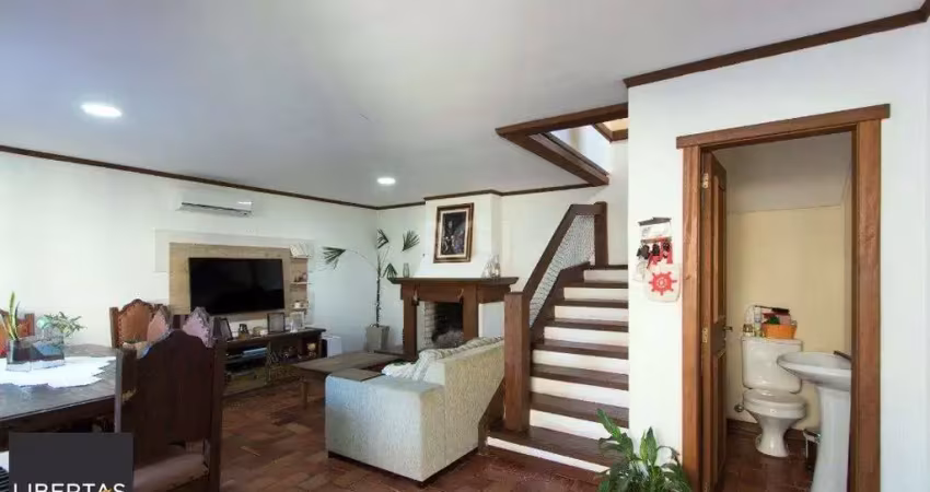 Casa Condominio para Venda - 195m², 2 dormitórios, sendo 1 suites, 2 vagas - Tri