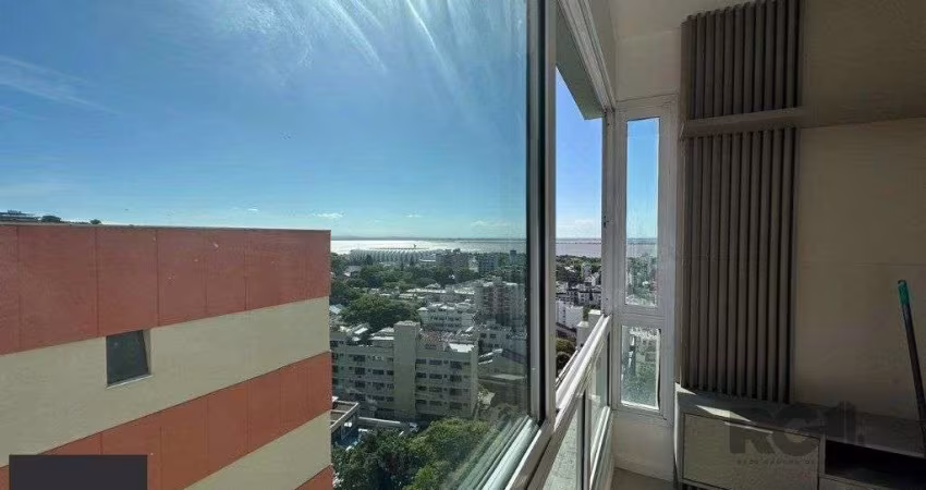 Vende-se amplo apartamento 3 quartos com suíte e 2 vagas no Menino Deus  - 88m²