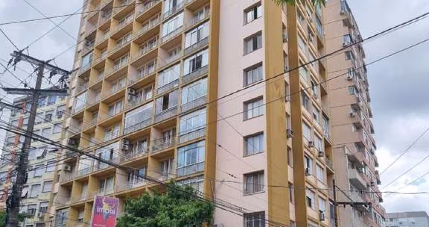 Amplo apartamento, em localização privilegiada no Bom Fim.