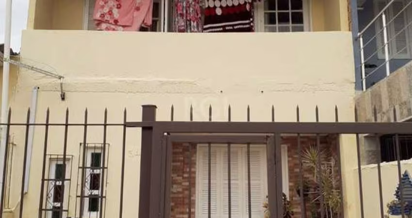 Sobrado no bairro Hípica 2D