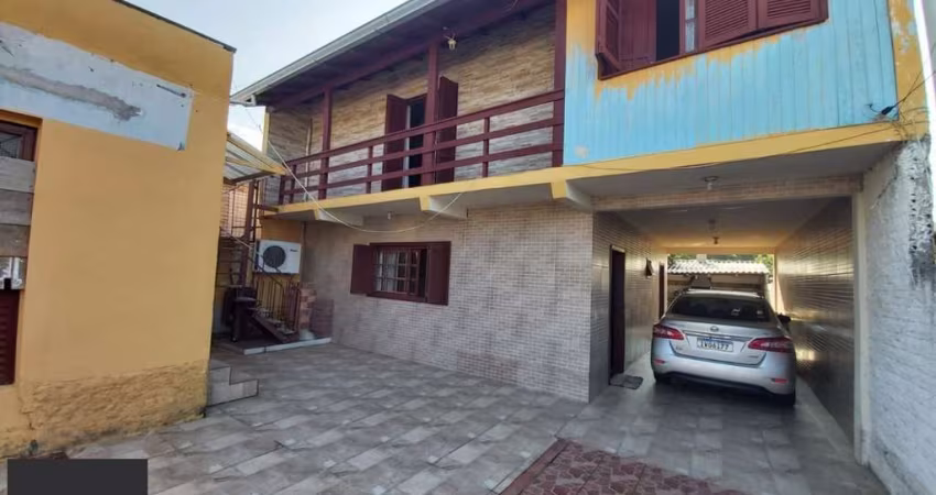 Casa no bairro Vila Nova - 3 dormitórios