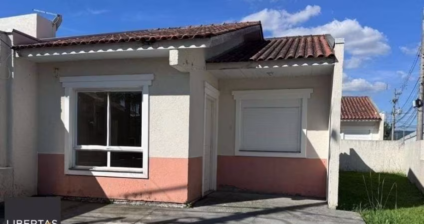 Casa 3 dormitórios no bairro Hípica