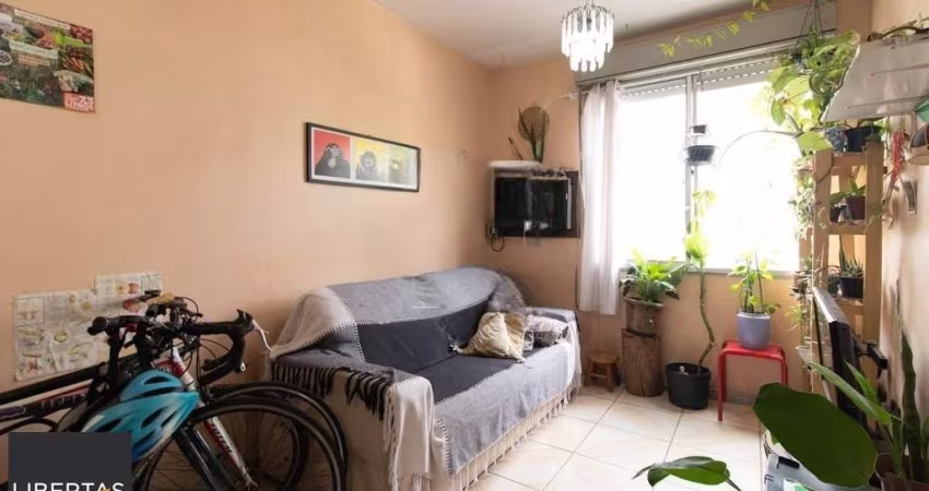 Apartamento no bairro Cristal - 3 dormitórios