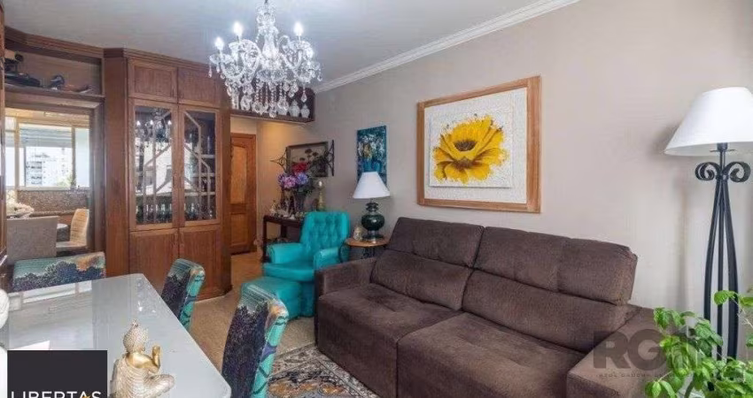 Apartamento 3 dormitórios, 1 suíte, 2 vagas - no coração do Petrópolis