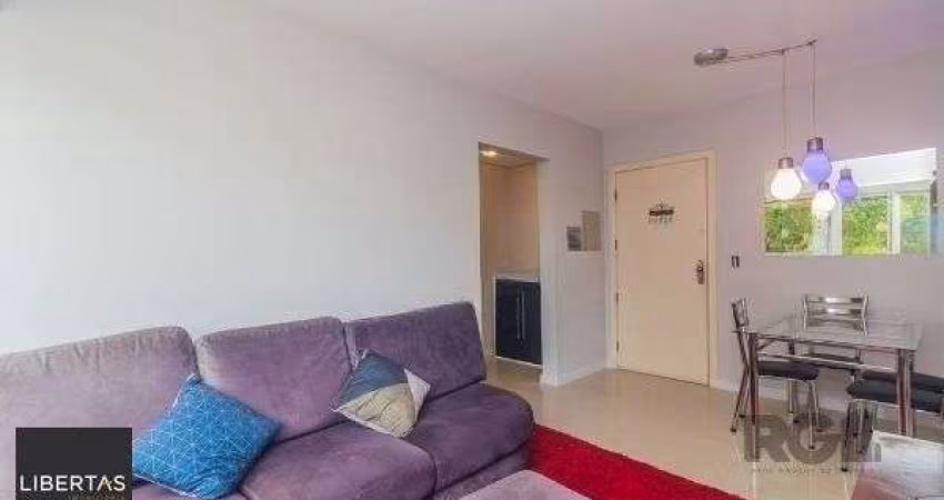Apartamento de 1 dormitório com vaga no Passo D'areia para alugar