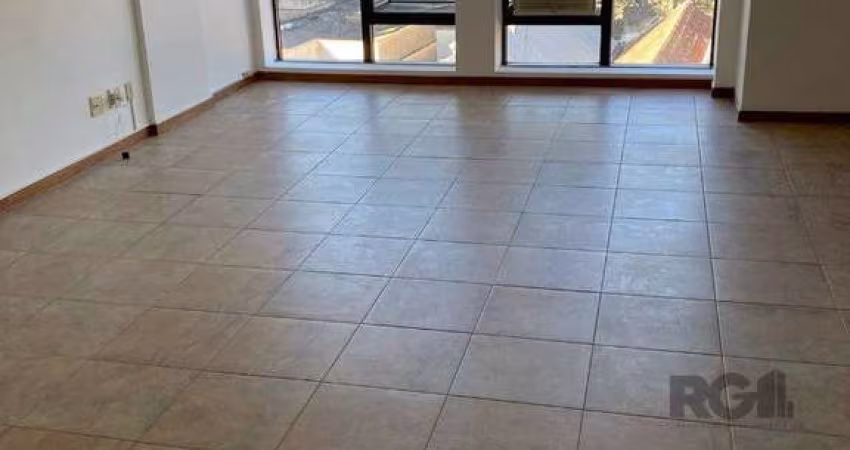 Sala Comercial, 42m², 1 vaga no bairro Bom Fim