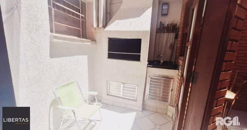 Apartamento com 3 dormitórios, 2 banheiros, 1 vaga no bairro Petrópolis em Porto