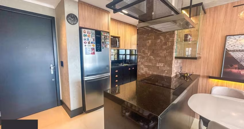 Excelente Apartamento 3 dormitórios, 2 vagas, condomínio Plaza Cristal