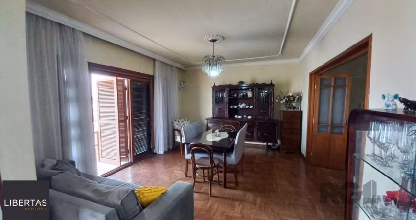 Casa 3 dormitórios à venda Bom Jesus Porto Alegre/RS