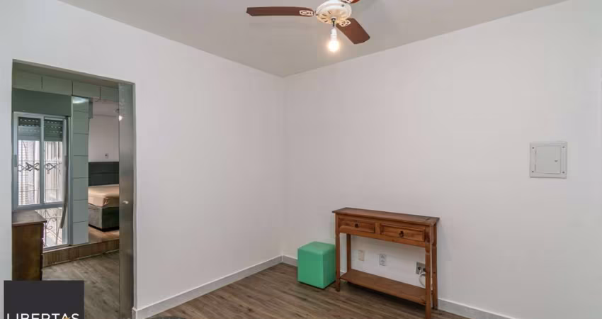 Ótimo apartamento c/1 dormitório no bairro Cidade Baixa, entrar e morar.