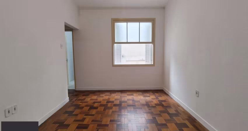Apartamento 2 dormitórios à venda São João Porto Alegre/RS