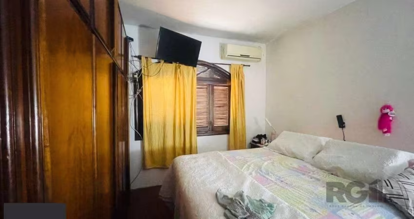 Casa 3 dormitórios à venda Tristeza Porto Alegre/RS