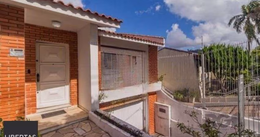 Casa 4 dormitórios à venda Santo Antônio Porto Alegre/RS