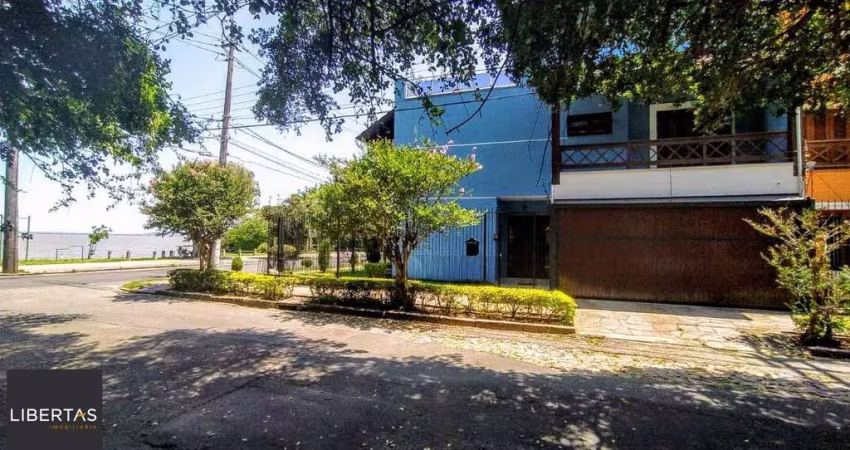 Casa para Venda - 248m², 3 dormitórios, sendo 1 suites, 2 vagas - Ipanema