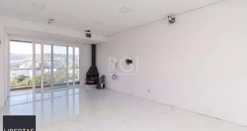Casa para venda - 377m², 4 dormitórios, sendo 2 suítes, 3 vagas - teresópolis