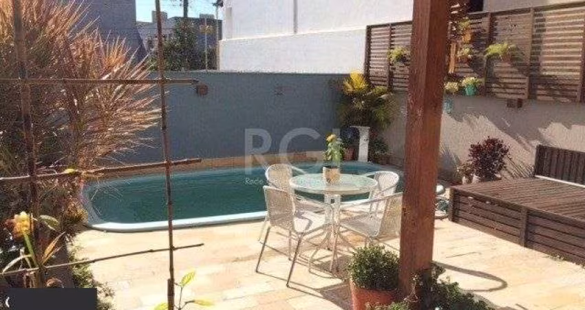 Casa Condominio para Venda - 218.86m², 3 dormitórios, sendo 1 suites, 3 vagas -