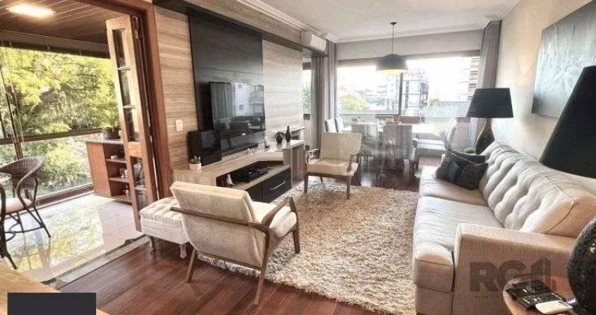Apartamento 3 dormitórios, 1 suíte, 2 vagas - 138m² - Bela Vista