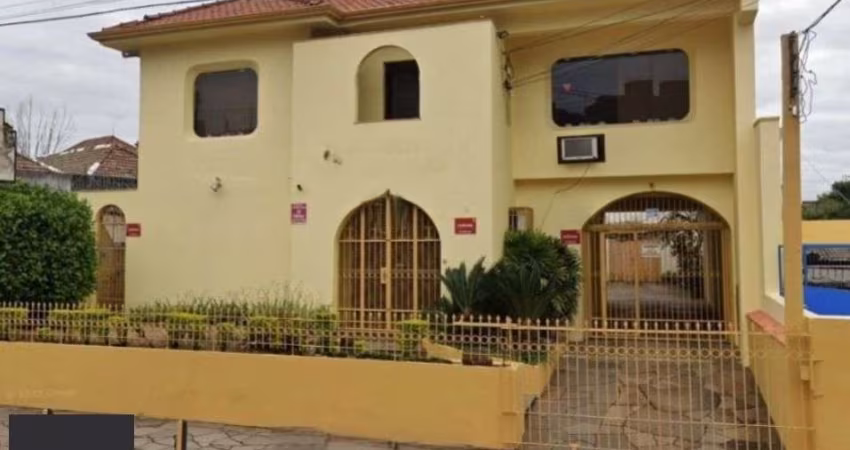 Ampla Casa Comercial/Residencial no Bairro São Geraldo