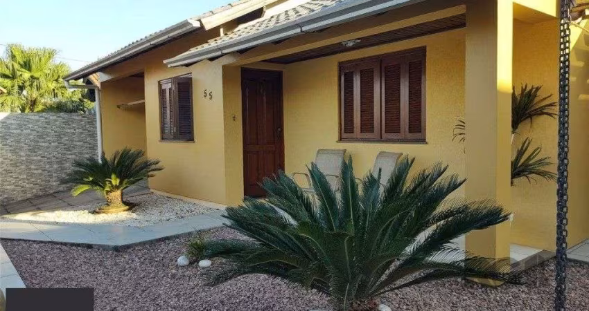 Casa para Venda - 204m², 4 dormitórios, 3 vagas - Scharlau