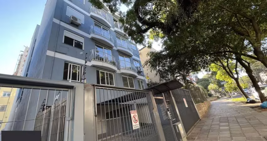 Apartamento de 1 quarto, churrasqueira e 1 vaga de garagem no bairro petrópolis