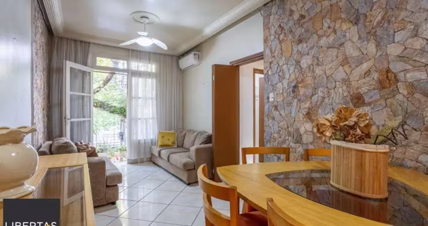 Apartamento com 2 dormitórios no bairro menino deus