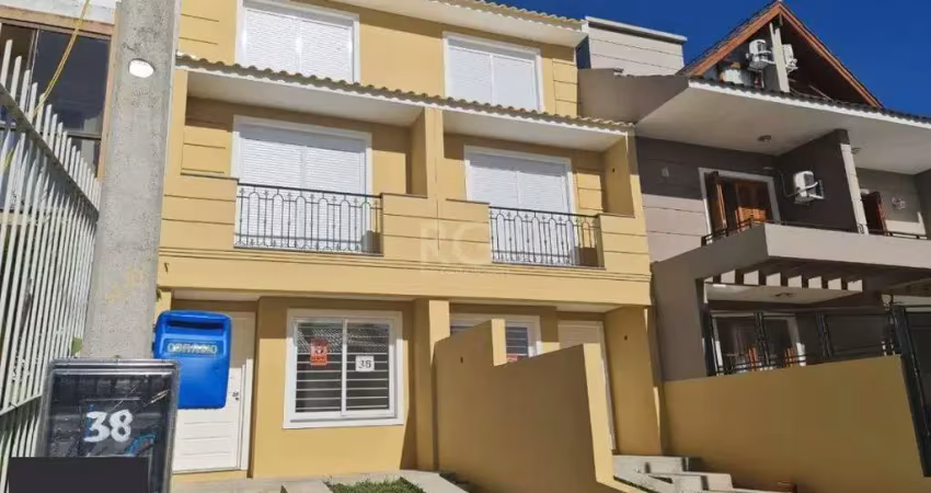 Casa para venda - 133m², 3 dormitórios, sendo 3 suites, 1 vaga - guarujá