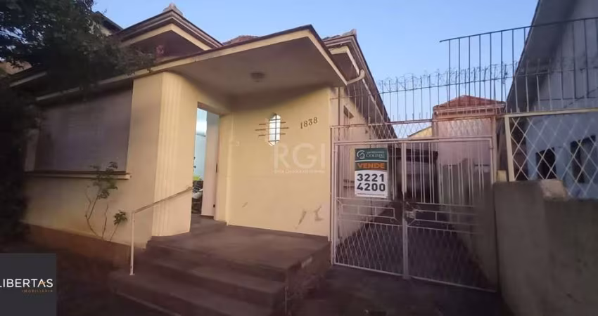 Casa 3 dormitórios à venda São João Porto Alegre/RS