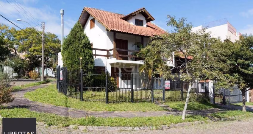 Casa para Venda - 154.38m², 3 dormitórios, sendo 1 suites, 2 vagas - Aberta Dos