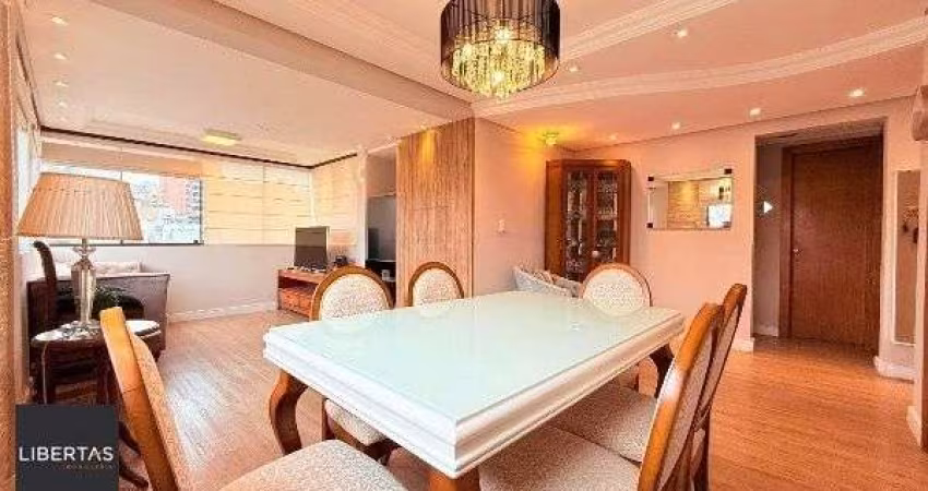 Vende-se apartamento com 2 quartos, 81 m²e 2 vagas – Petrópolis