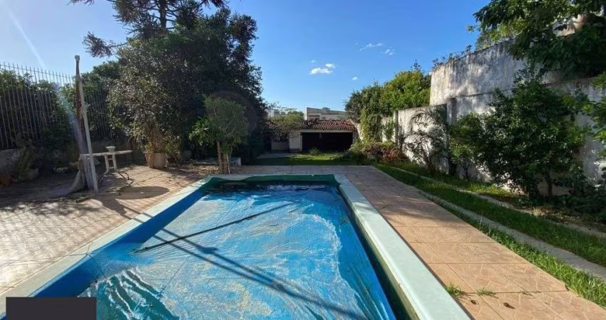 Casa 4 dormitórios à venda Tristeza Porto Alegre/RS