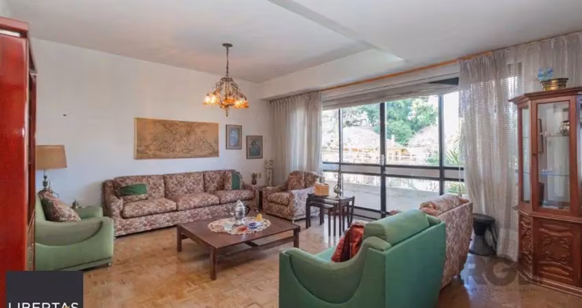 Apartamento para comprar com 3 dormitórios com suíte e 195m² com até 4 vagas