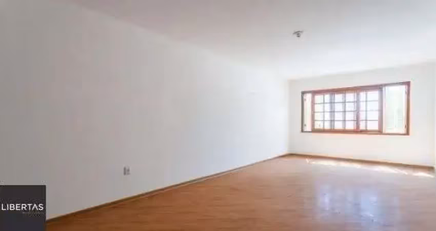 Apartamento no petrópolis de 3 dormitórios e 2 vagas