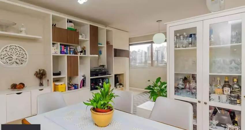 Vende-se apartamento com 3 quartos, suíte e churrasqueira – 103 m² - petrópolis