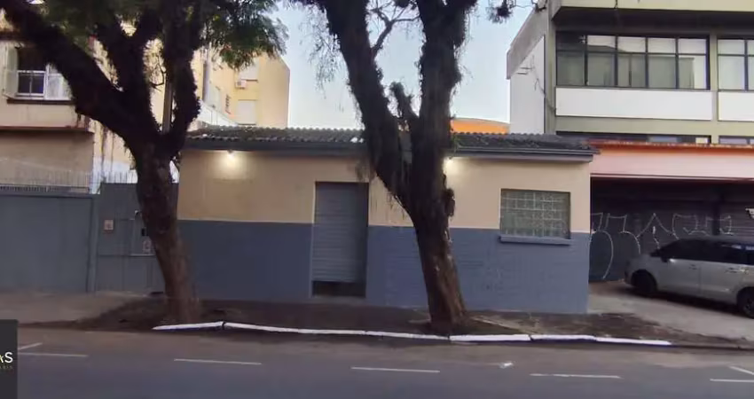 Loja para locação no bairro navegantes, reformada e pintada, elétrica nova, balc