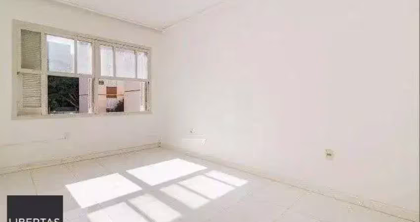 Vende-se apartamento semi-mobiliado de 2 quartos - menino deus