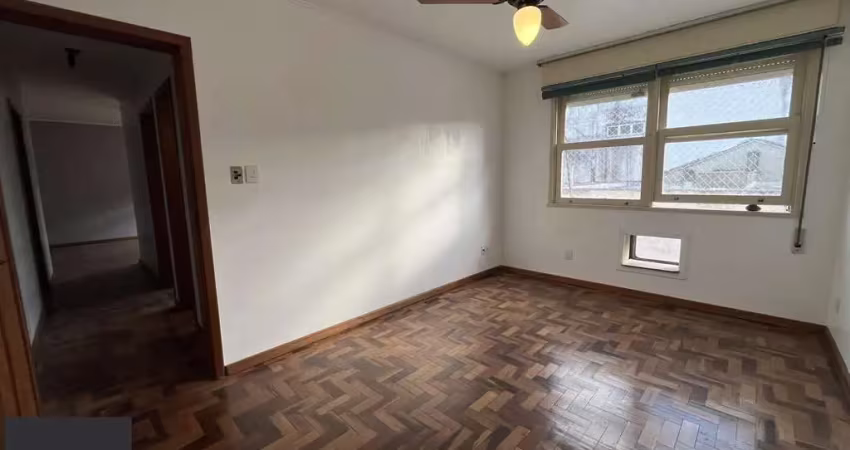 Apartamento de 2 quartos, opção 3º quarto ou gabinete e 1 vaga de garagem