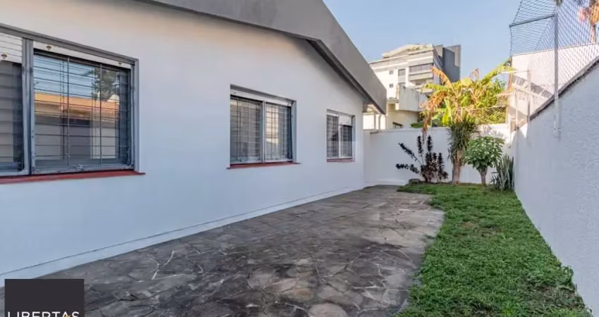 Casa com 3 dormitórios e 4 vagas no bairro jardim lindóia