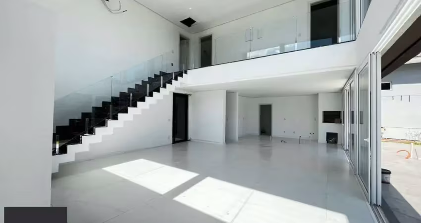 Casa em condomínio 4 dormitórios à venda vila nova porto alegre/rs