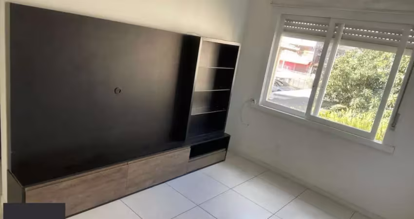 Apartamento com 01 quarto e 01 vaga escriturada no bairro jardim do salso
