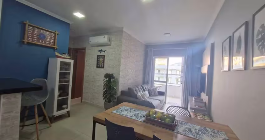Oportunidade única, não perca tempo, apartamento apenas 250 metros do mar