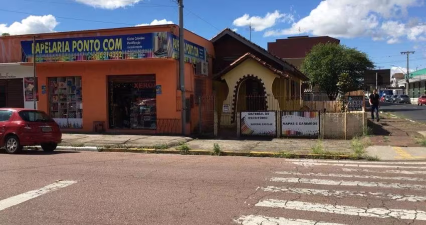 Terreno de 742,50 m2  na  rua julho de Catilhos com venancio Aires