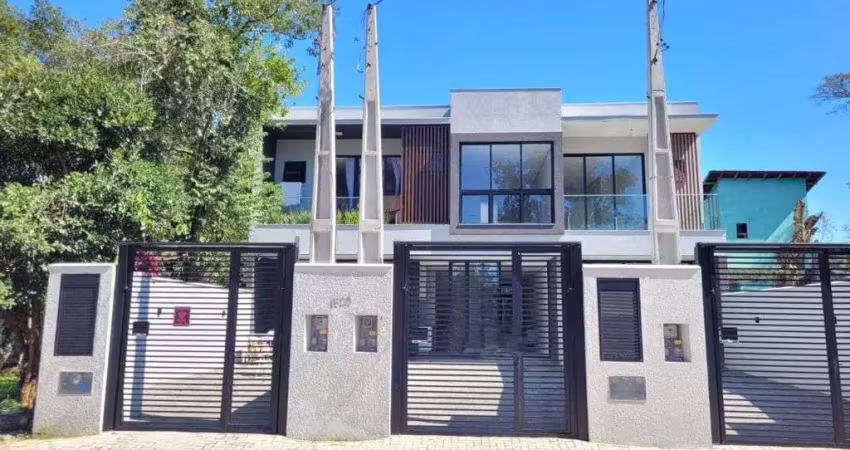 Sobrado alto padrão, á venda, 3 quartos,  com 160,00 m² em bombinhas - sc