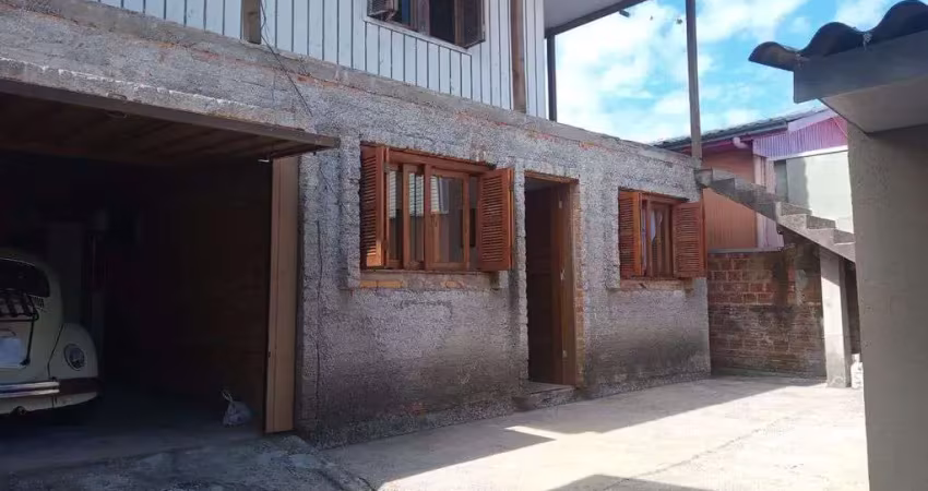 Sobrado Mista no bairro Bela Vista em Caxias do Sul -Rs
