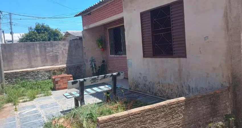 Duas Casas de Alvenaria no Bairro Rio Branco  - Canoas -RS