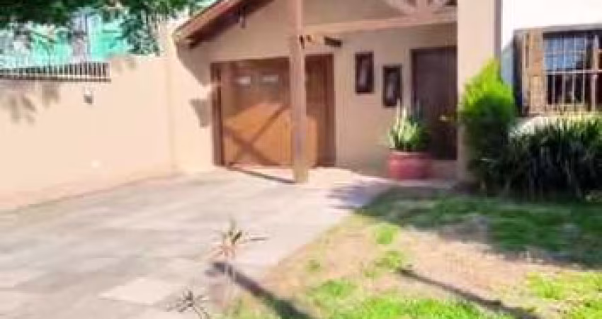 Casa Com 204,00m² 3 Dormitórios Bairro Nossa Senhora das Graças Canoas RS.
