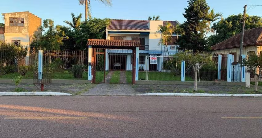 Sobrado 4 Dormitórios com 177,00m² Área Privativa Terreno 22X44metros Niteroi