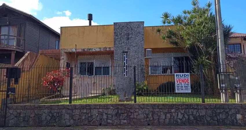 Casa de alvenaria 3 dormitórios rua xingu bairro igara canoas rs.