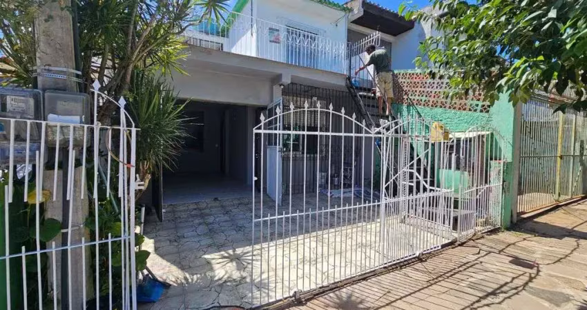 Sobrado á venda, 4 quartos, com 129 ,00 m², bairro jd leopoldina - porto alegre